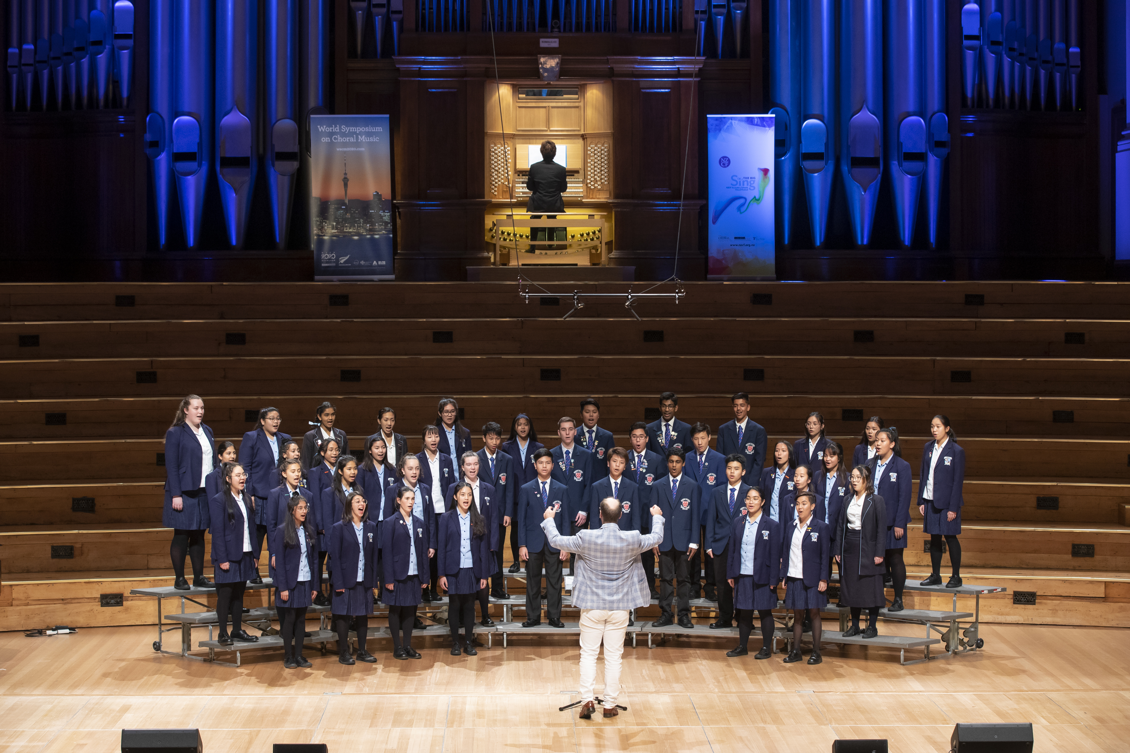 Read more about the article Christmas Concert – Come and Hear Carmel and Rosmini Students Sing
