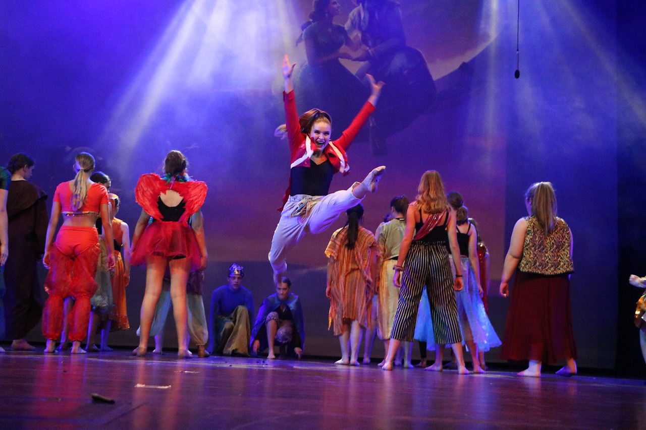 Read more about the article FREE TRIALS- Musical Theatre and Dance Opportunities with PFORM.NZ