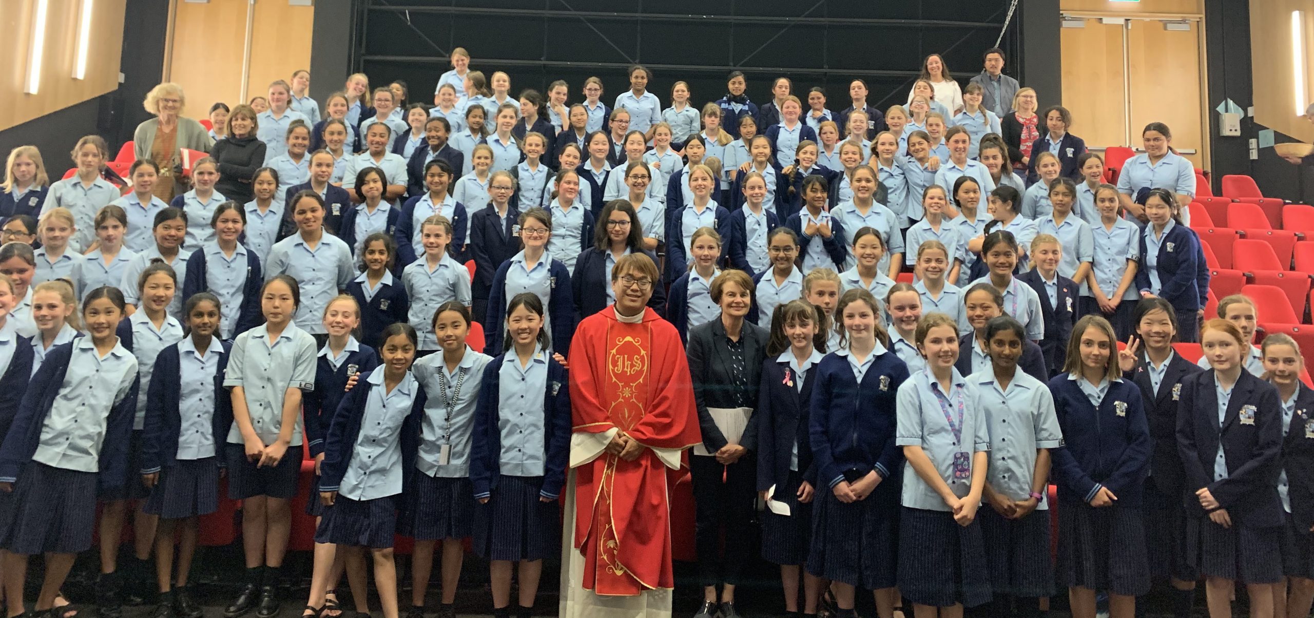 Read more about the article Year 7 Mass