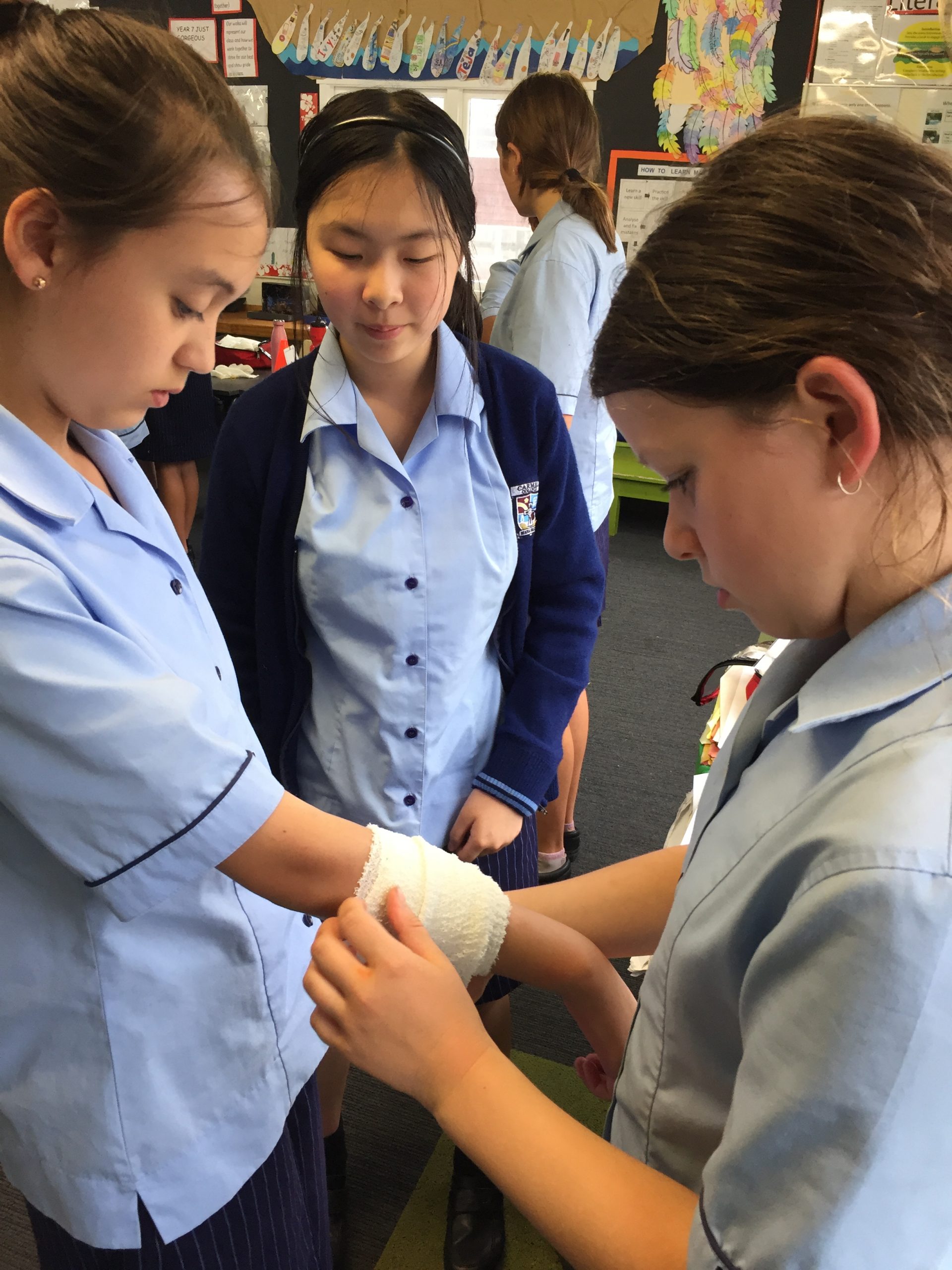 Read more about the article First Aid Course For Year 7